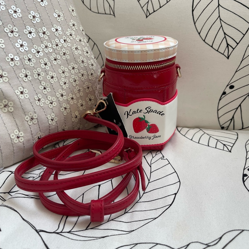 Kate spade Strawberry Dreams 3D Jam Crossbody - Picture 8 of 8